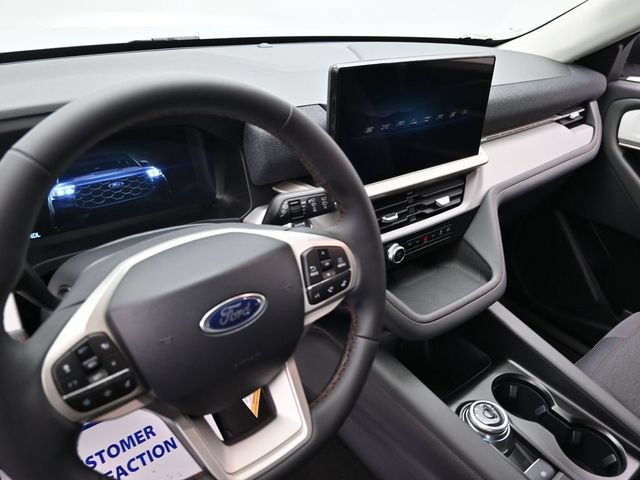 Used 2026 Ford Explorer Active RWD image 24