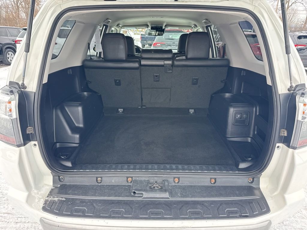 Used 2020 Toyota 4Runner TRD Off-Road Premium image 19