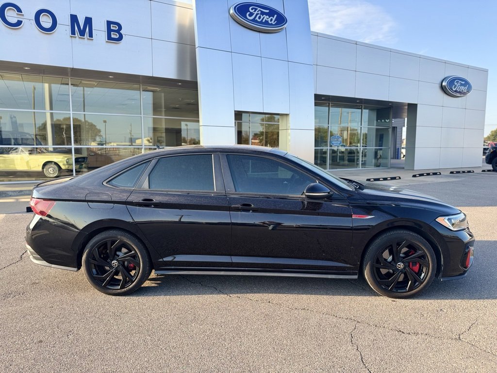 Used 2024 Volkswagen Jetta GLI Autobahn w/ GLI Black Package image 5