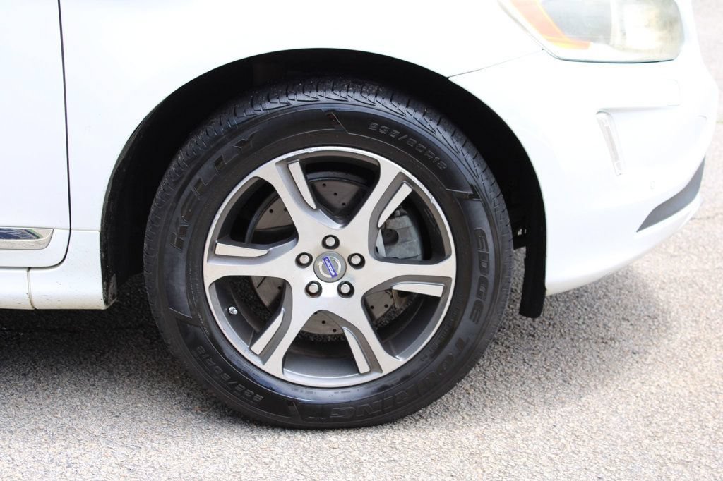 Used 2015 Volvo XC60 T6 Platinum AWD/4WD image 37
