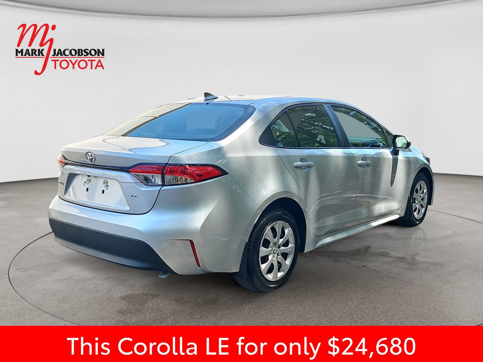 Used 2026 Toyota Corolla LE FWD image 9