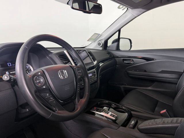 Used 2016 Honda Pilot Touring image 4