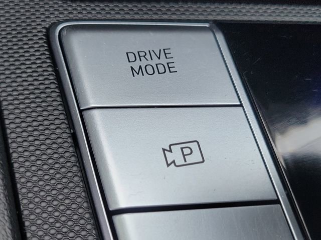 Certified 2025 Hyundai Elantra SE image 15