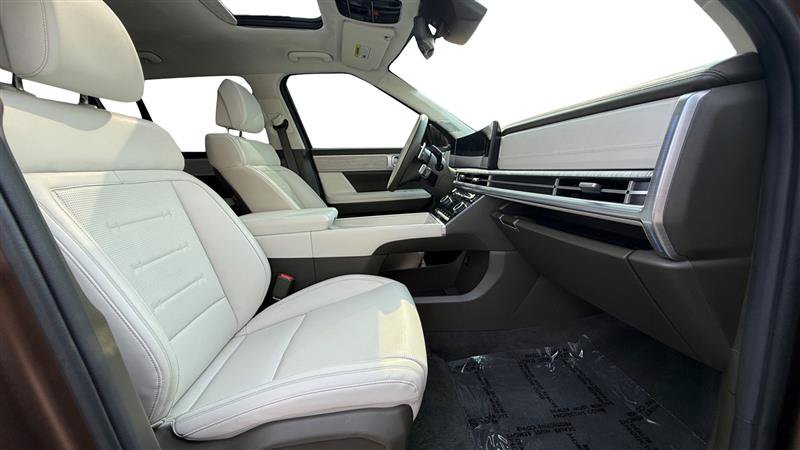 Used 2024 Hyundai Santa Fe Calligraphy FWD image 17