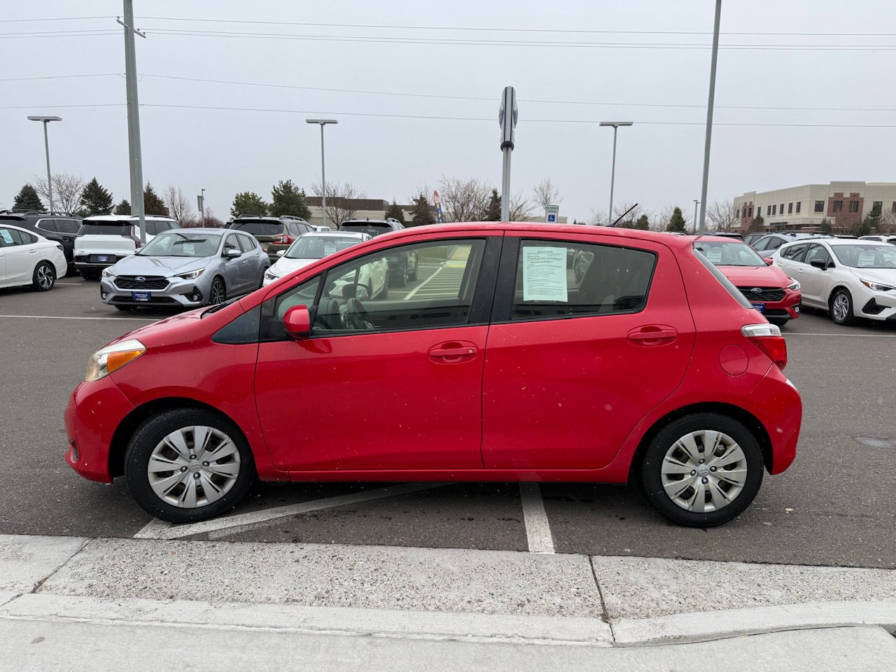 Used 2013 Toyota Yaris LE image 5