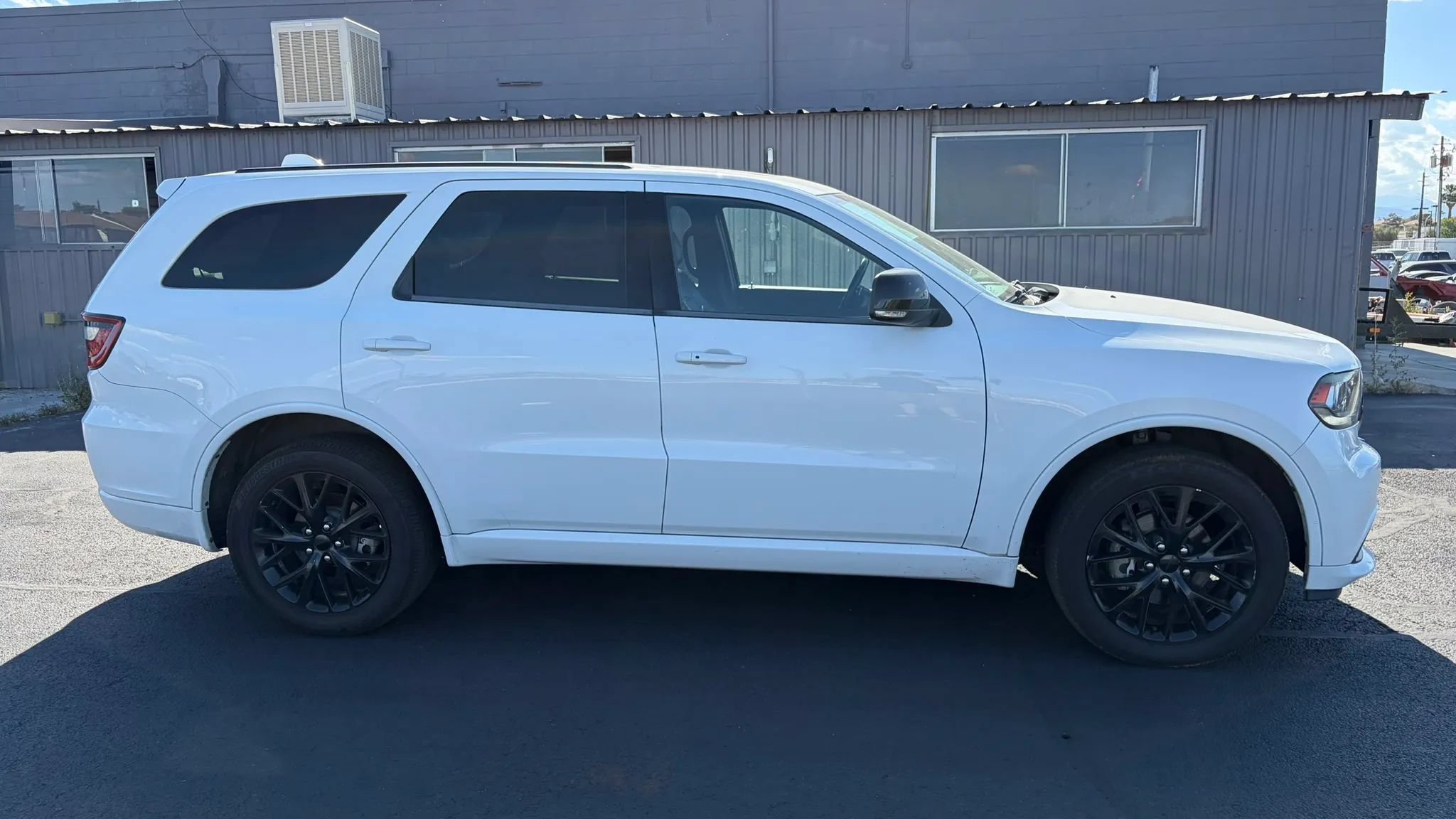Used 2016 Dodge Durango Limited w/ Premium Group AWD/4WD image 6
