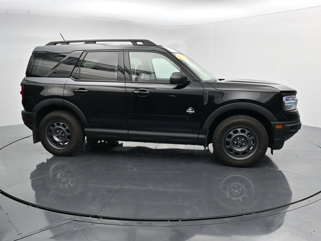 Used 2024 Ford Bronco Sport Outer Banks AWD/4WD image 9