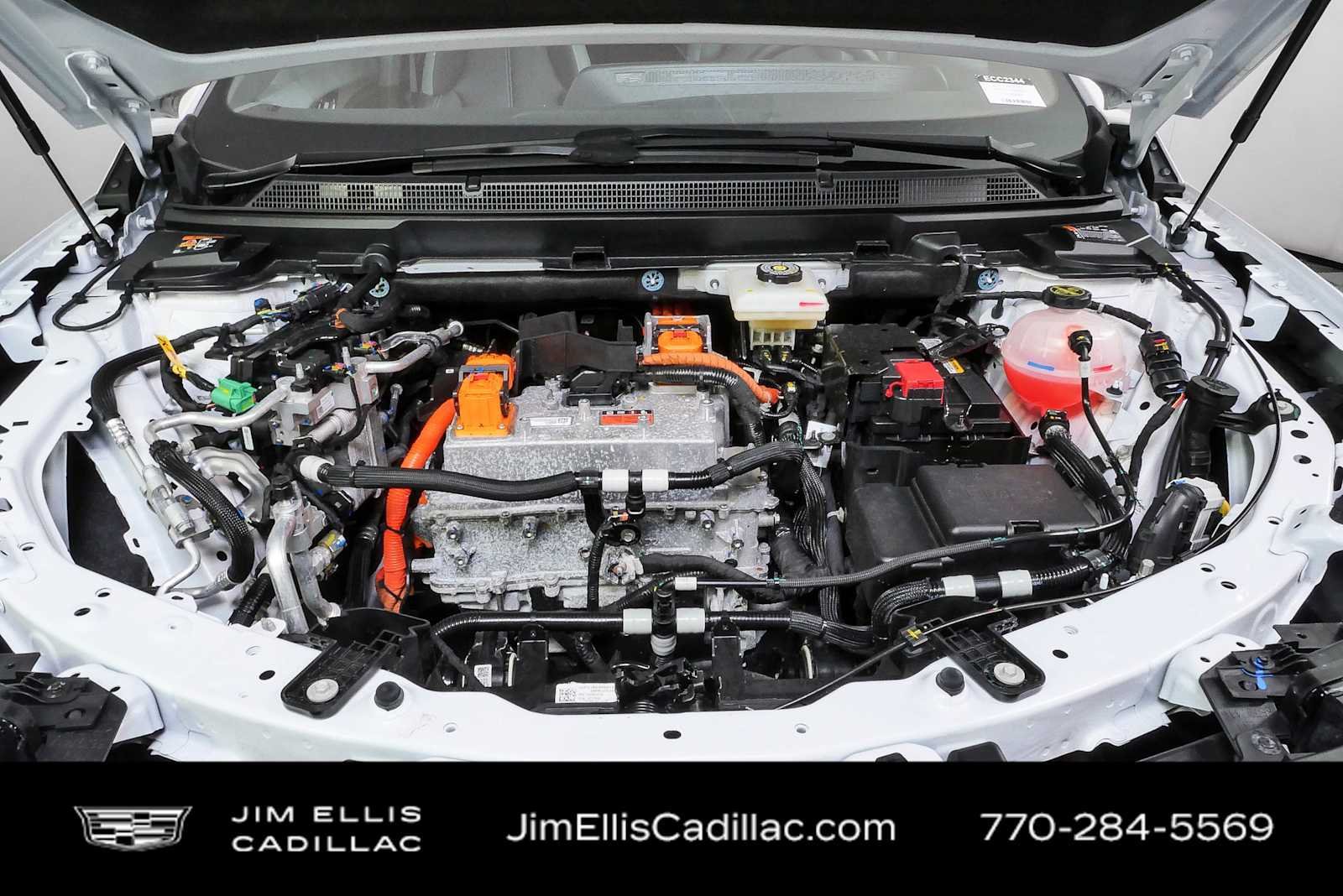 Certified 2025 Cadillac Optiq Luxury 1 AWD/4WD image 34