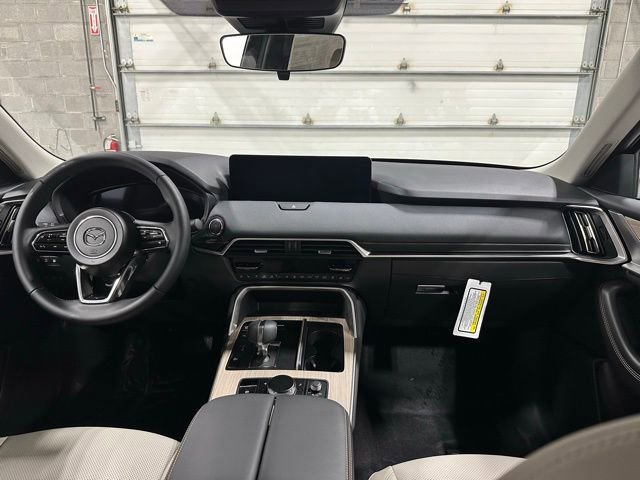 New 2026 MAZDA CX-90 Plug-In Hybrid w/ Preferred image 18