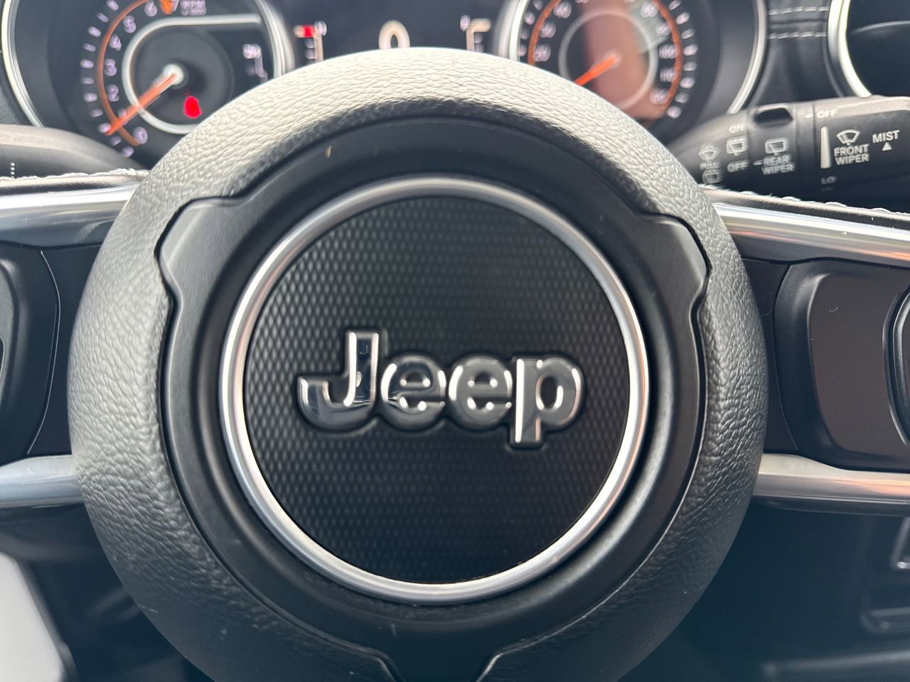 Used 2021 Jeep Wrangler Unlimited Sahara w/ Uconnect 4C Nav & Sound Group image 29