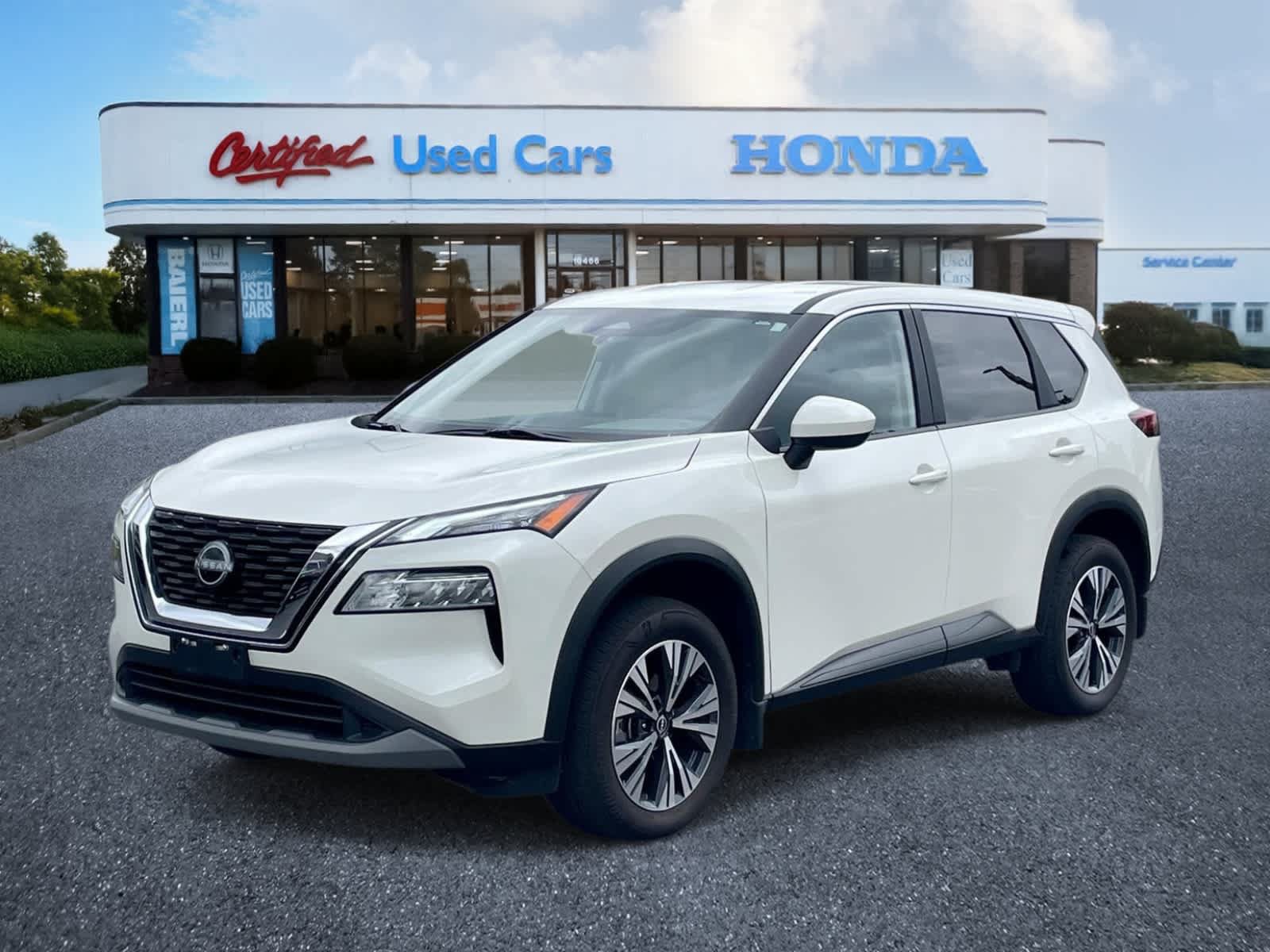 Used 2023 Nissan Rogue SV