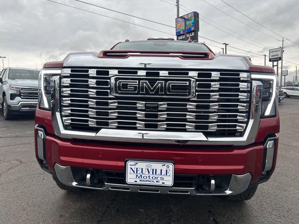 Used 2024 GMC Sierra 2500 Denali w/ Denali Reserve Package image 8