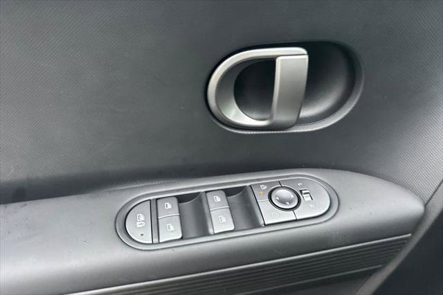 New 2026 Hyundai Ioniq 5 SEL image 8