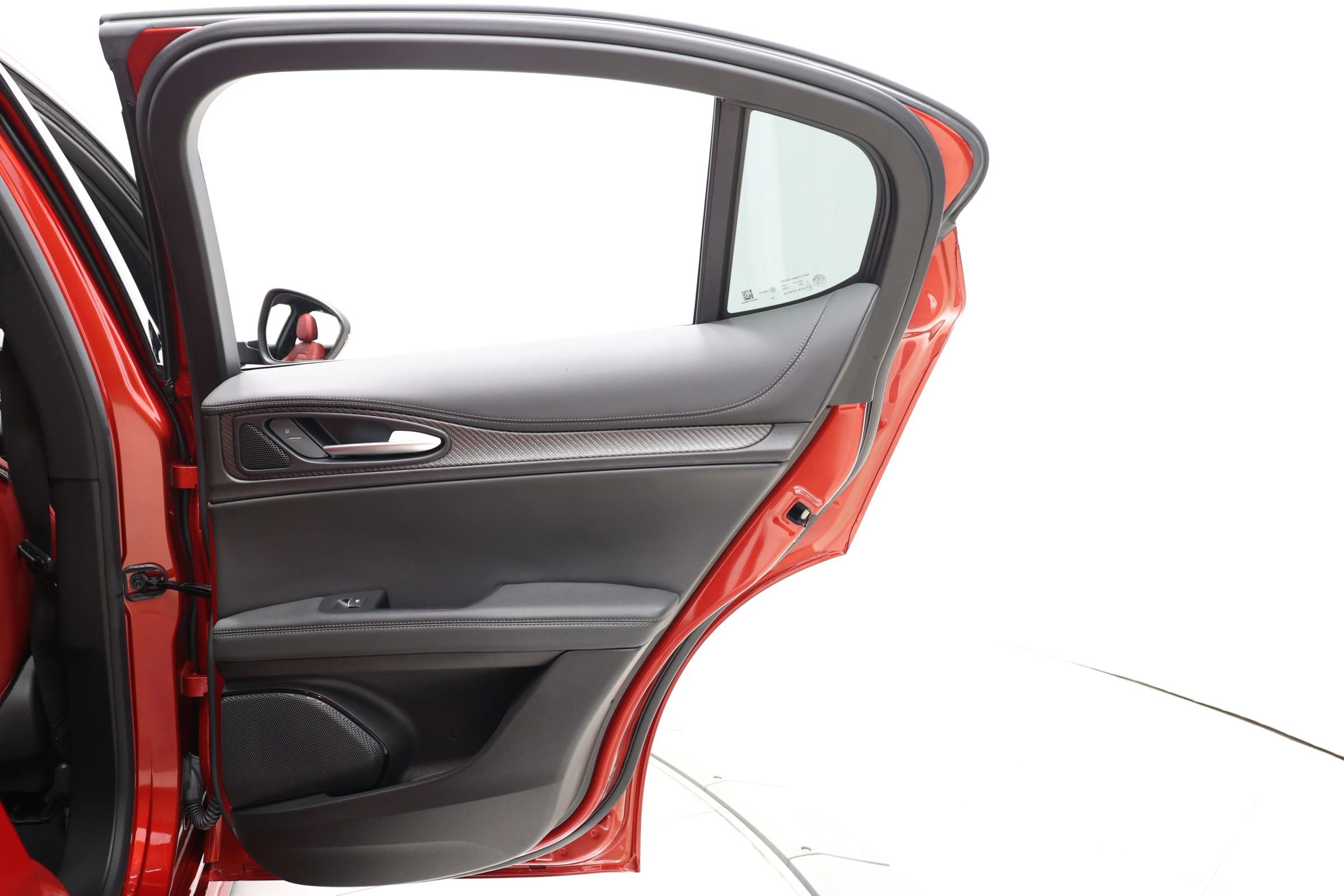 Used 2024 Alfa Romeo Stelvio Quadrifoglio image 65