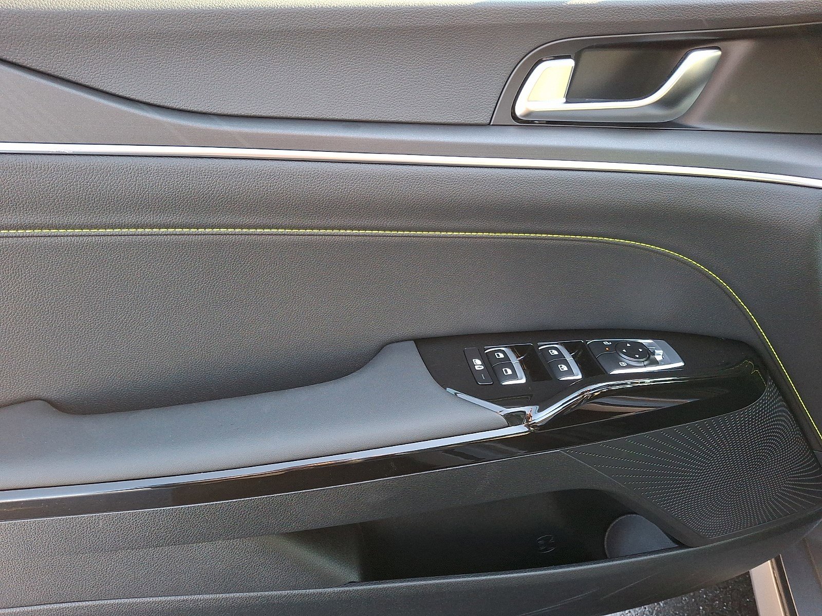 New 2026 Kia K5 GT image 5