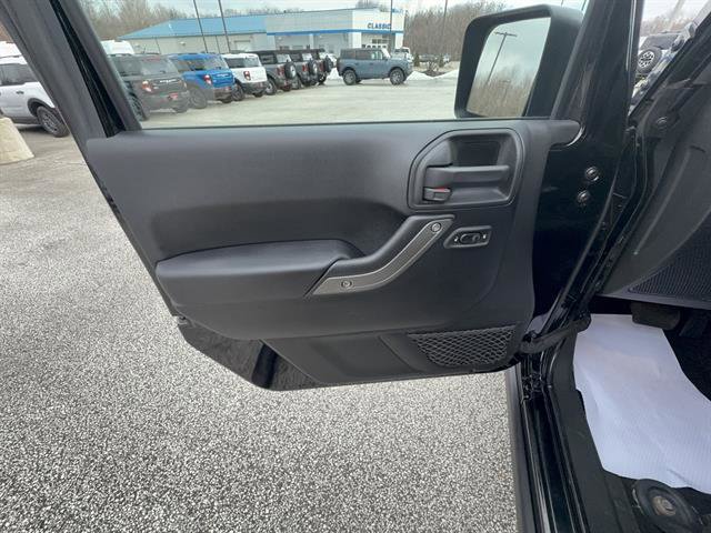 Used 2018 Jeep Wrangler Unlimited Sport image 10