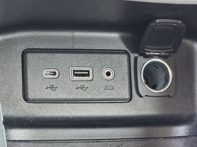 Used 2024 Chevrolet Equinox LS image 17