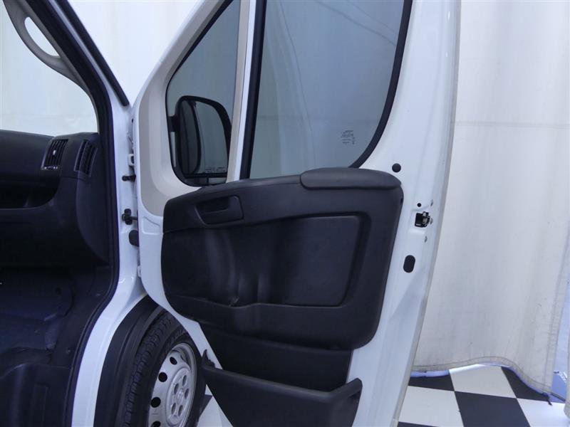Used 2020 RAM ProMaster 2500 w/ Interior Convenience Group image 22