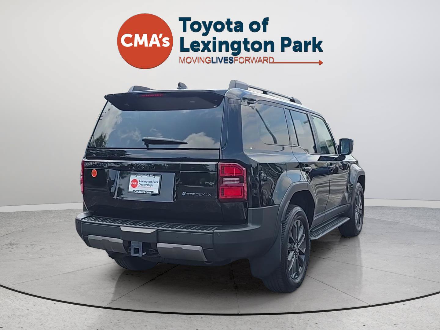 Used 2025 Toyota Land Cruiser w/ Premium Package AWD/4WD image 5