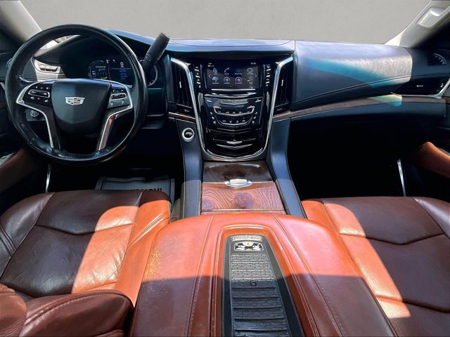 Used 2017 Cadillac Escalade ESV Luxury RWD image 15