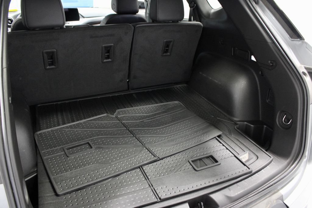 Used 2024 Chevrolet Blazer LT w/ LPO, Floor Liner Package FWD image 15