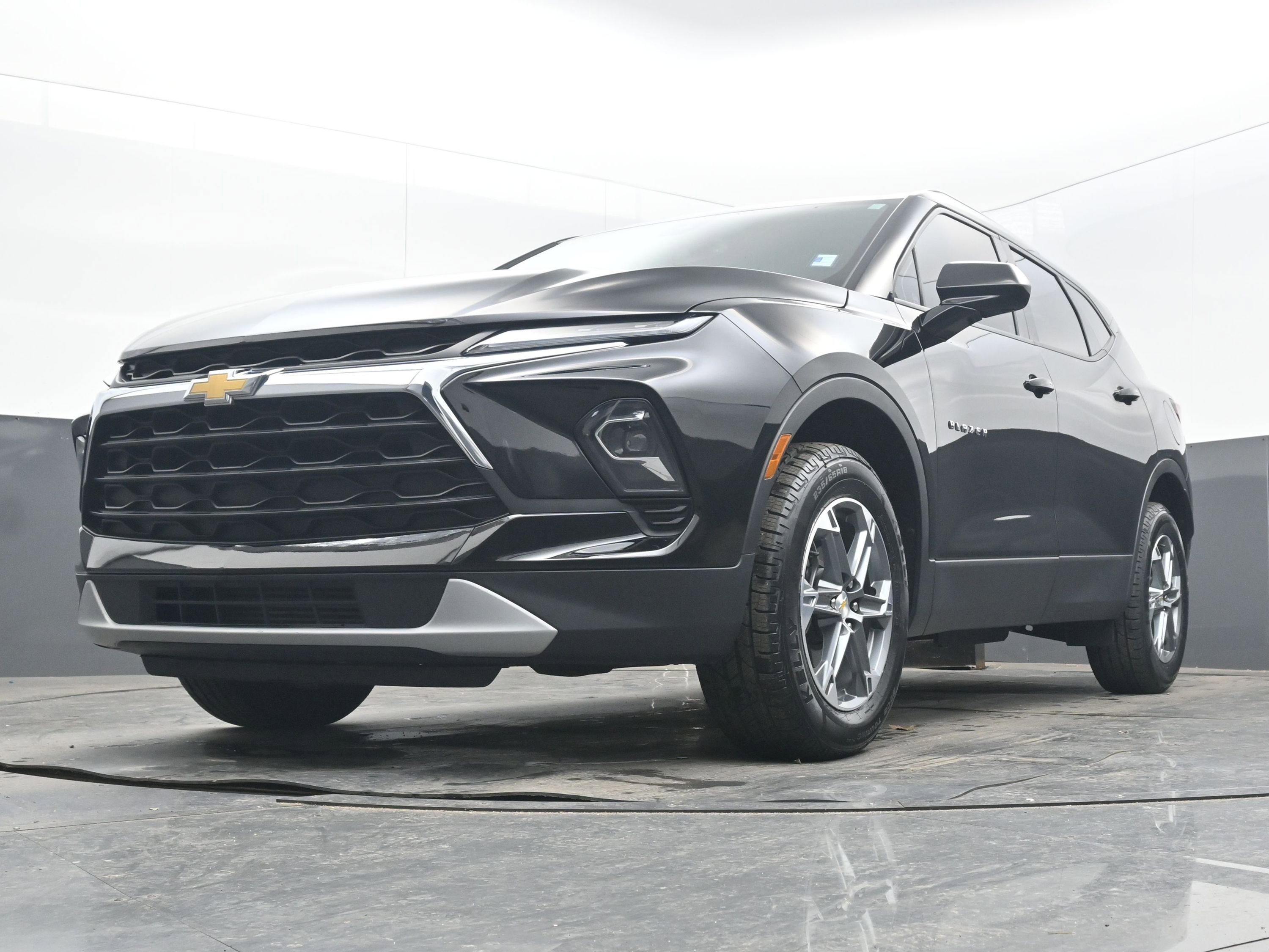 Used 2023 Chevrolet Blazer LT w/ Convenience Package image 22