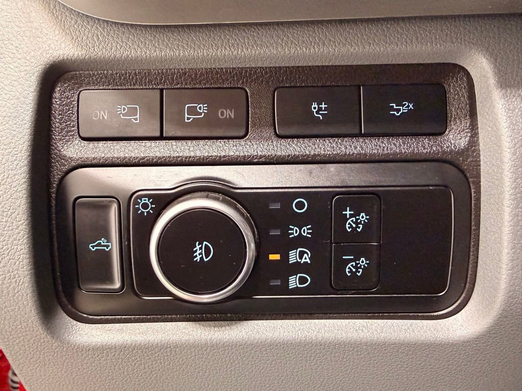 Used 2024 Ford F250 XLT w/ XLT Premium Package AWD/4WD image 30