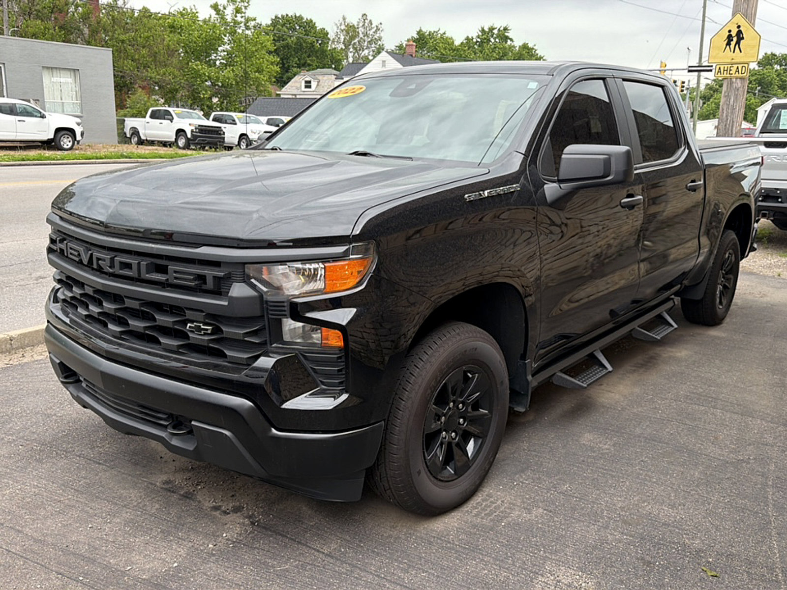 Used 2022 Chevrolet Silverado 1500 W/T w/ WT Value Package AWD/4WD image 3