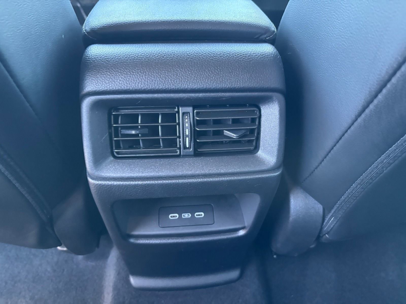 Used 2025 Honda CR-V EX-L image 17