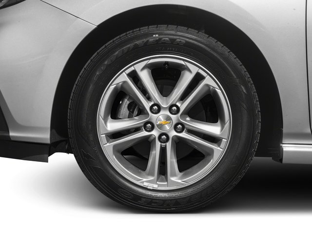 Used 2017 Chevrolet Cruze LT w/ Convenience Package FWD image 14