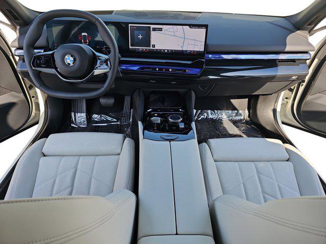 Used 2024 BMW 540i xDrive w/ Premium Package image 9
