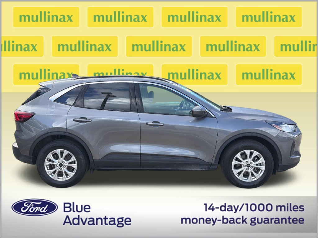 Certified 2023 Ford Escape Active w/ Tech Pack #2 AWD/4WD image 2
