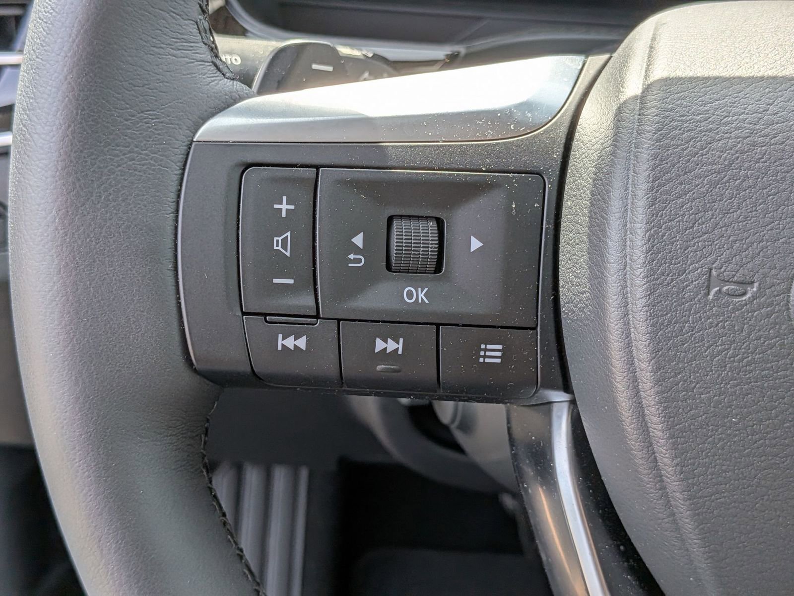 Used 2026 INFINITI QX60 Luxe w/ Cargo Package AWD/4WD image 18