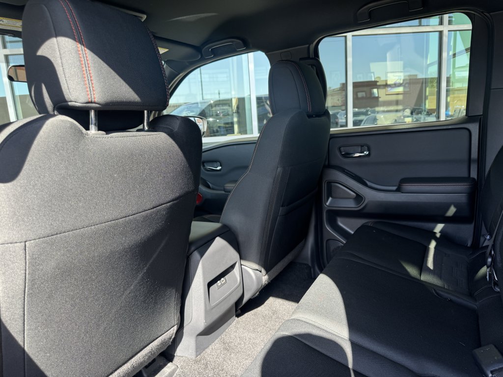Used 2023 Nissan Frontier Pro-X w/ Technology Package RWD image 37