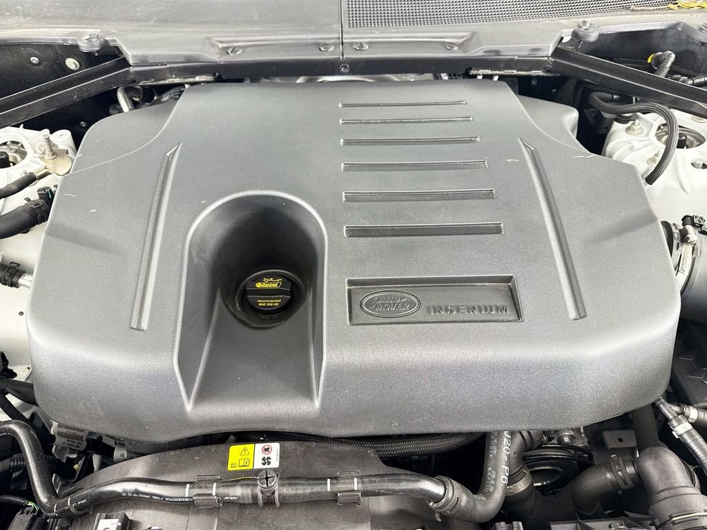 Used 2025 Land Rover Defender 110 X-Dynamic SE image 26