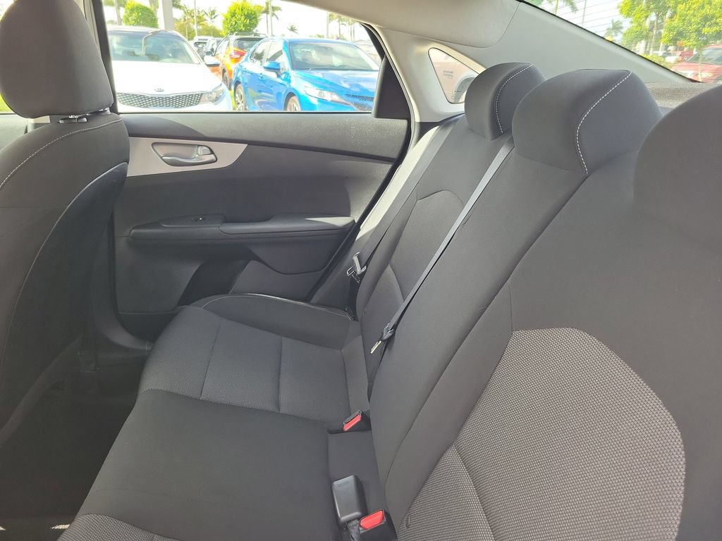 Used 2023 Kia Forte LXS FWD image 11