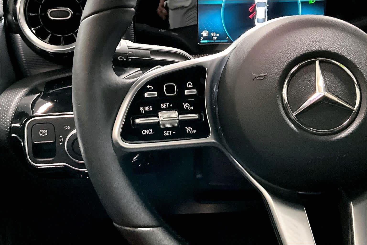 Used 2020 Mercedes-Benz CLA 250 image 24
