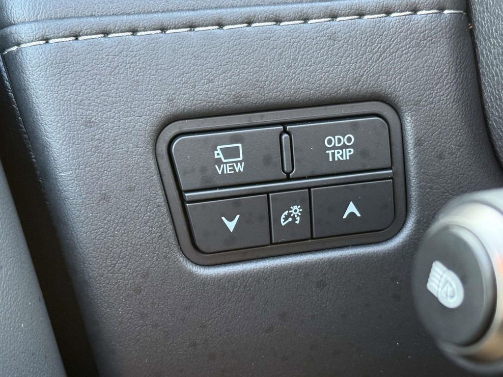 Used 2024 Lexus LX 600 F Sport image 23