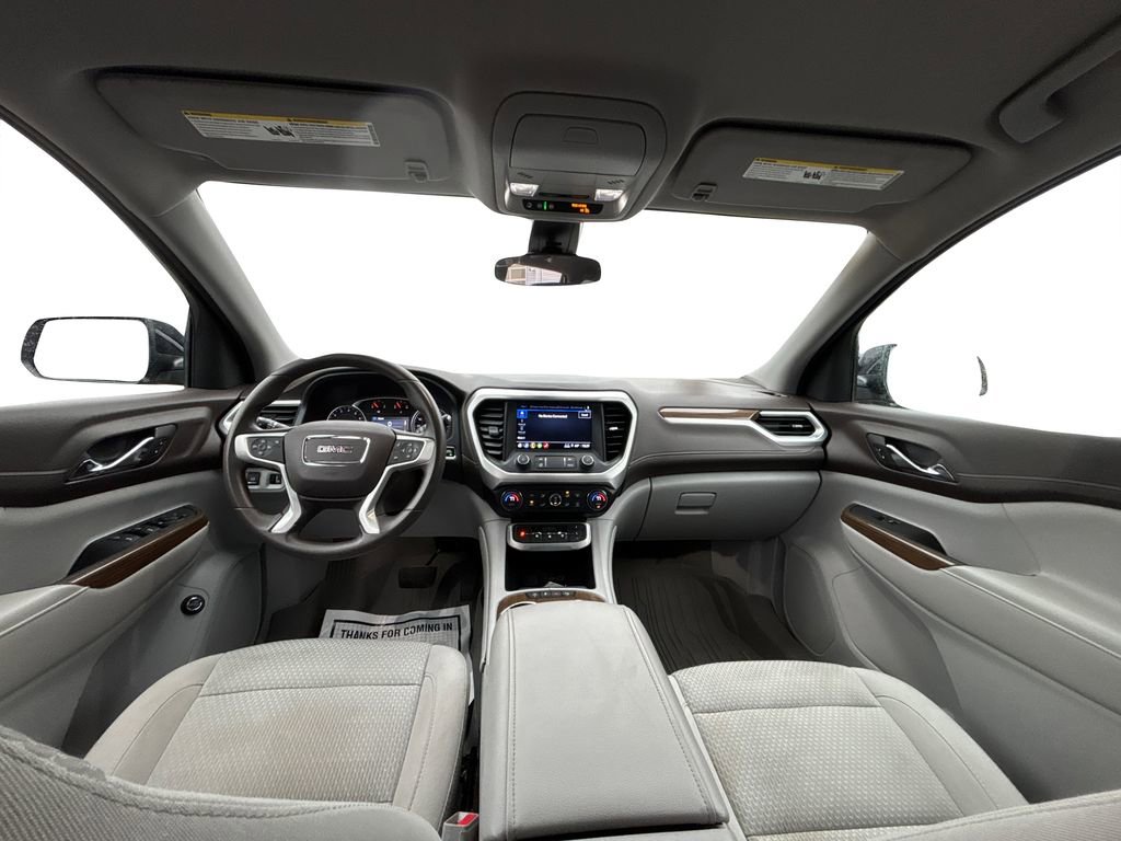 Used 2023 GMC Acadia SLE w/ Driver Convenience Package image 18