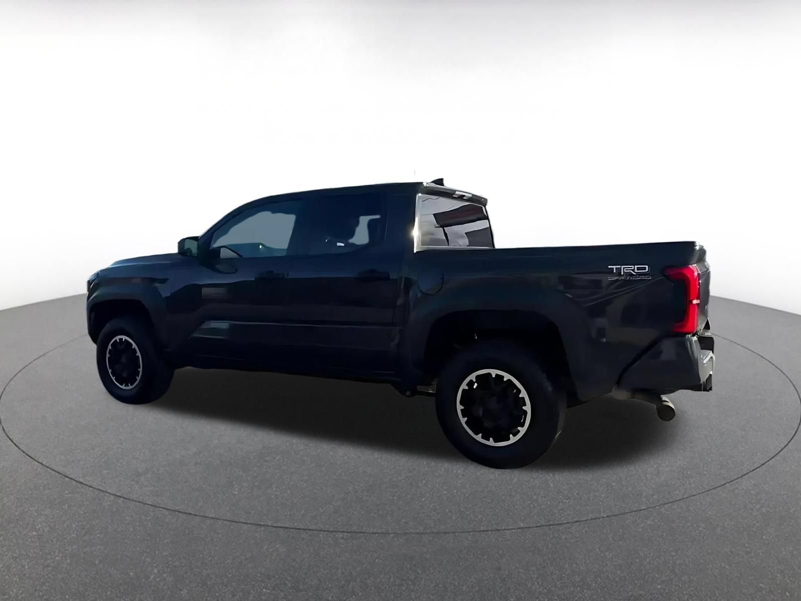 Used 2024 Toyota Tacoma 4x4 Double Cab image 8