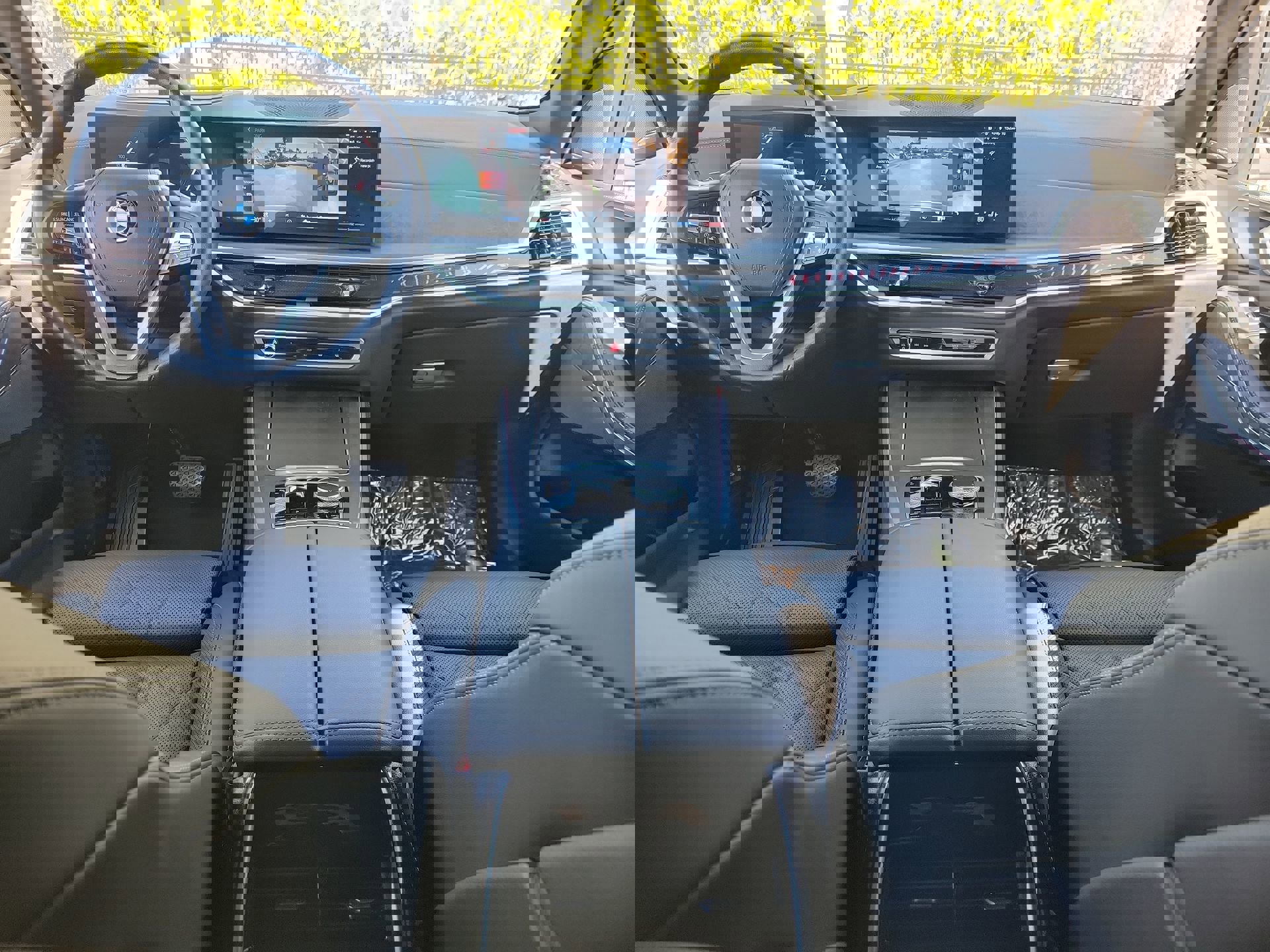 Used 2025 BMW X5 xDrive40i image 14