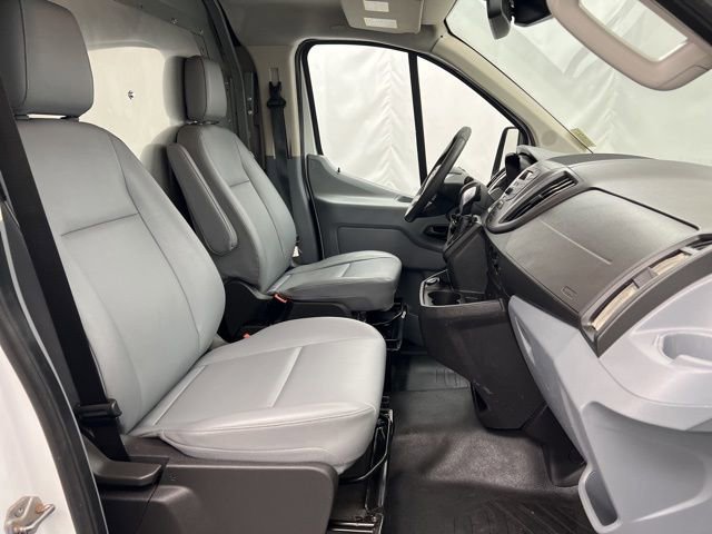 Used 2019 Ford Transit 250 130 Low Roof image 23