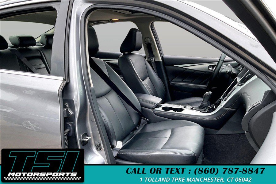 Used 2019 INFINITI Q50 Luxe w/ Essential Package (3.0T Luxe) AWD/4WD image 7