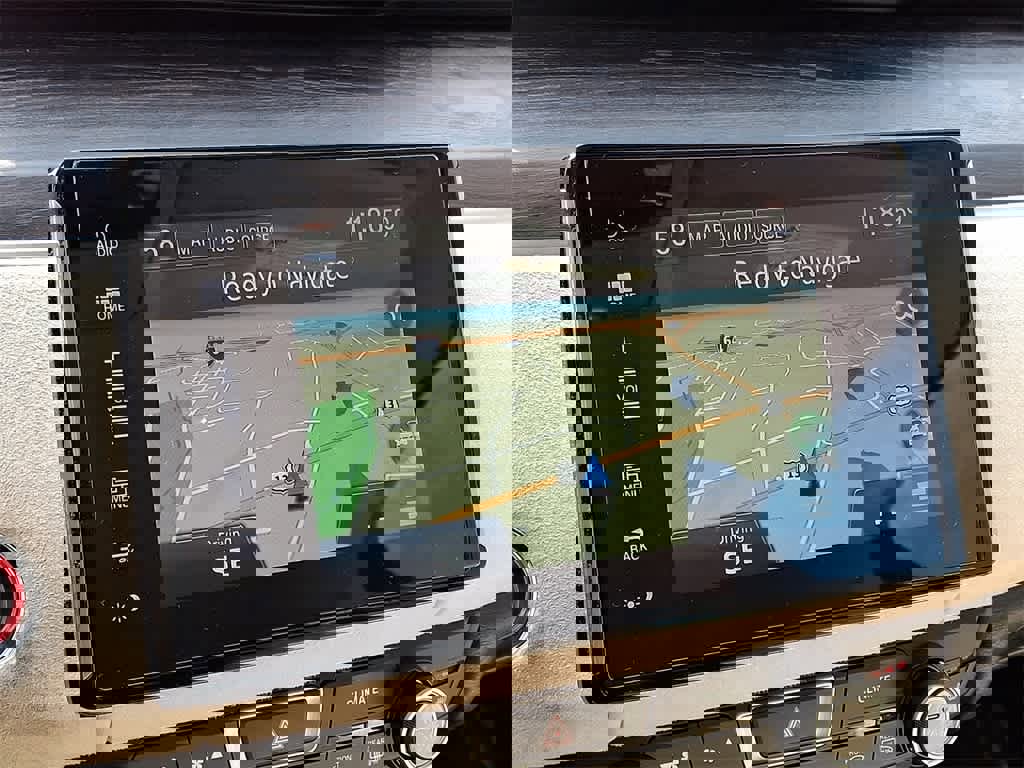 Used 2018 Honda Clarity Touring image 15