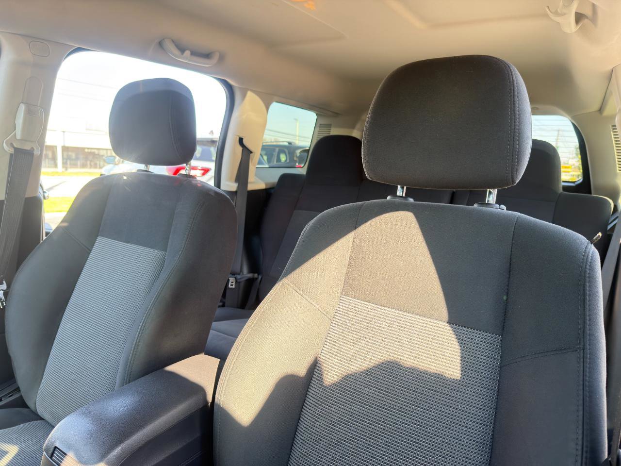 Used 2015 Jeep Patriot Latitude AWD/4WD image 19