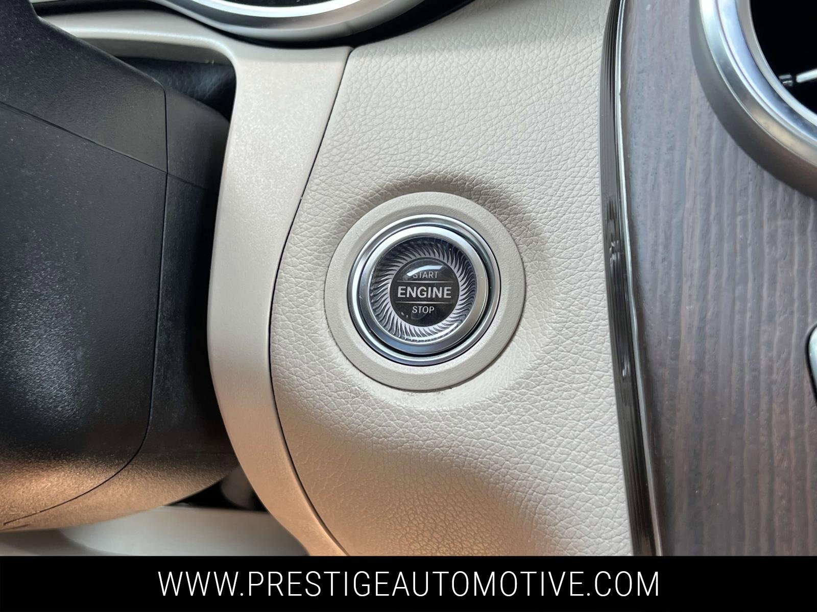 Used 2022 Mercedes-Benz GLC 300 GLC 300 w/ Premium Package Lite image 31