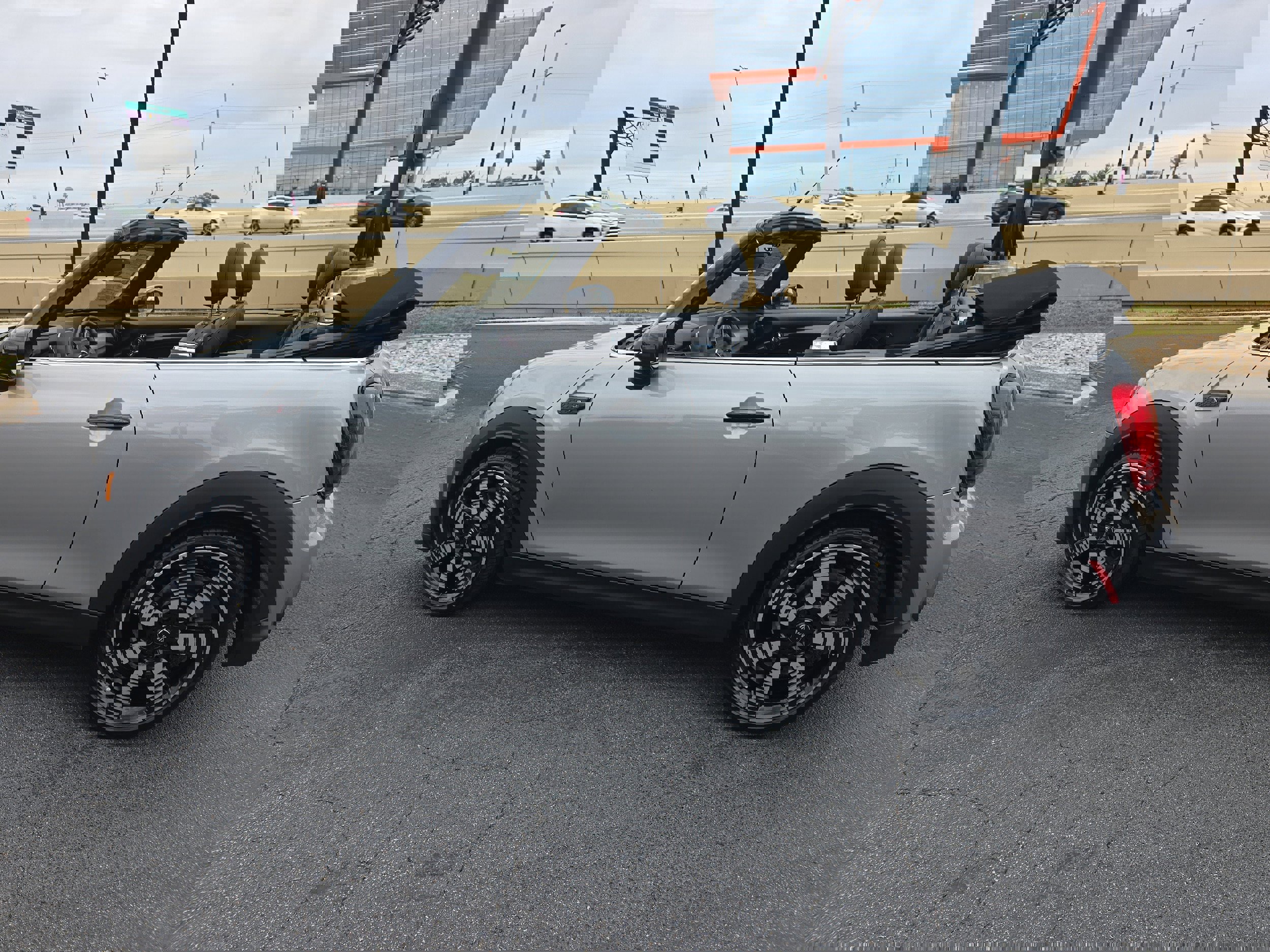 Certified 2023 MINI Cooper S image 8