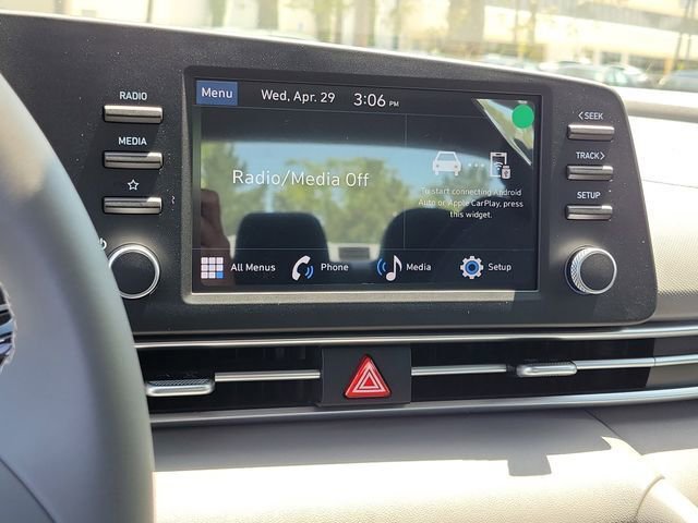 New 2026 Hyundai Elantra Sport FWD image 11