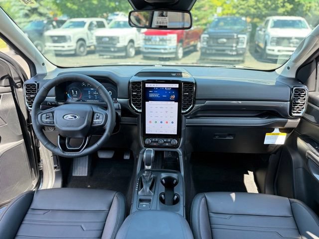 New 2026 Ford Ranger Lariat w/ Black Appearance Package AWD/4WD image 3