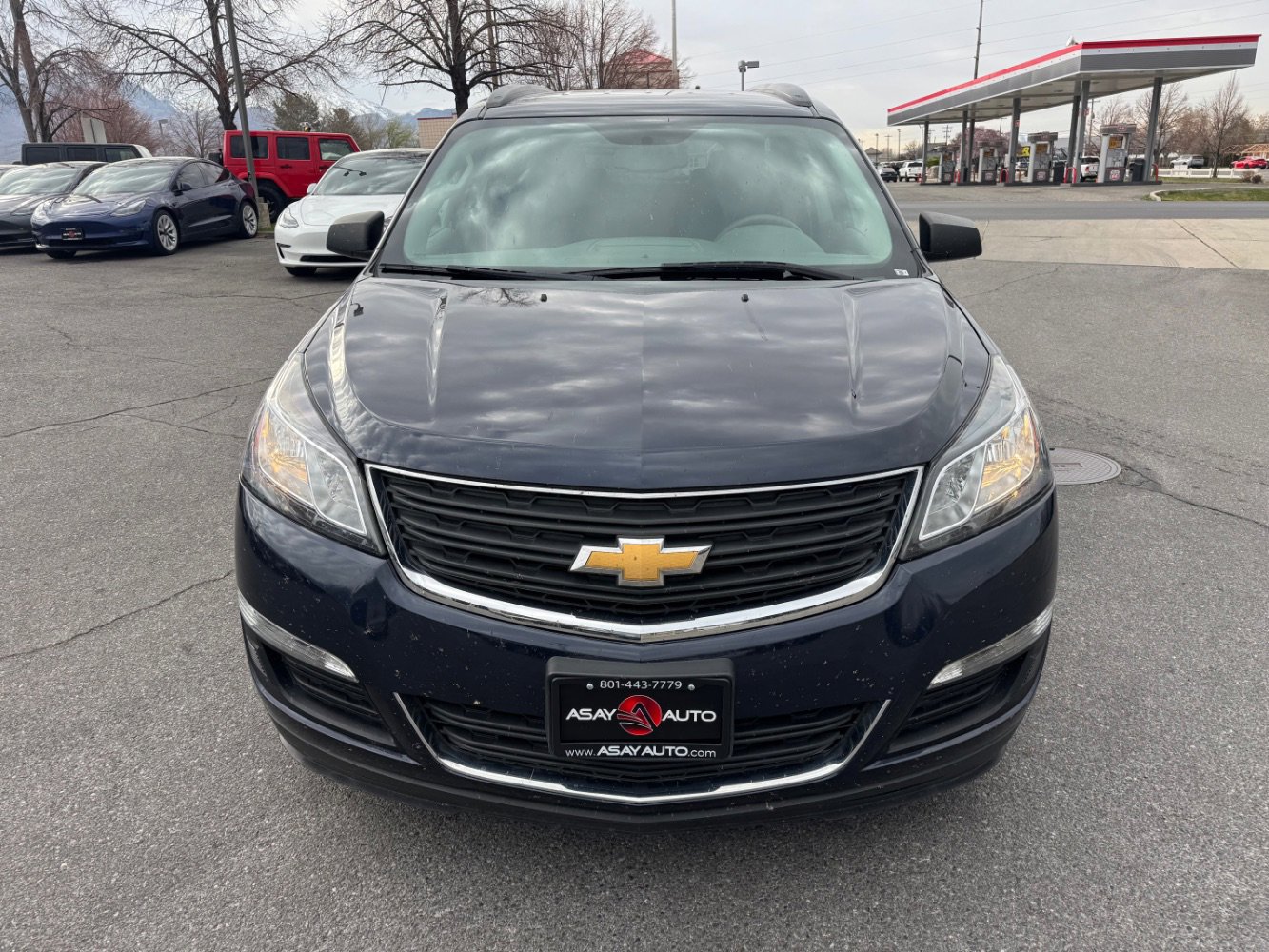 Used 2017 Chevrolet Traverse LS image 8
